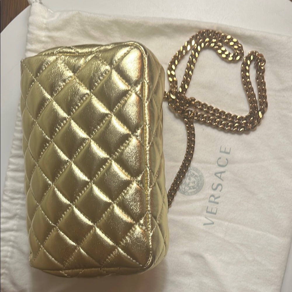 Authentic Versace Gold Quilted Leather Women's Bag - Picture 3 of 8